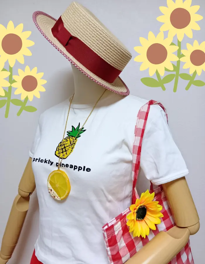 はっきりした赤白カジュアルコーデ